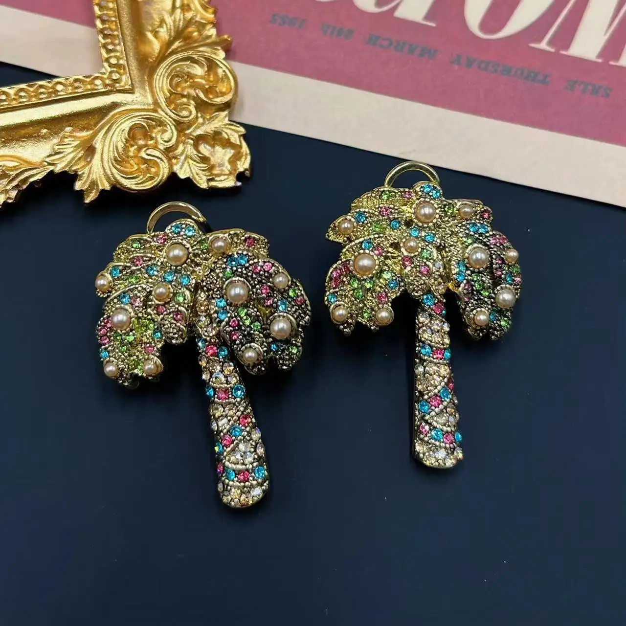 

Qingdao middle vintage jewelry wholesale coconut tree set auger color restoring ancient ways is the plant fashion earrings