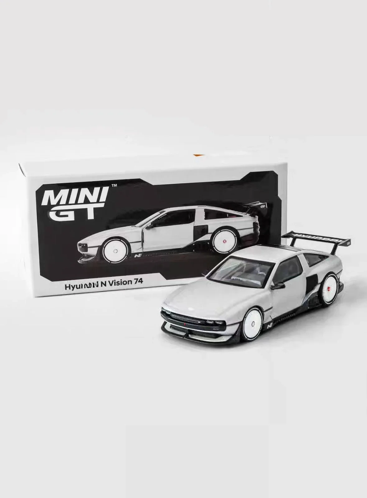 Литая под давлением модель автомобиля MINIGT 1:64 Hyun dai Rn22e/NV74 с корейским пределом