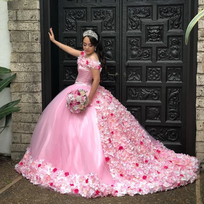 

Pink Shiny Tull Princess Ball Gown 15 Year Old Girls Quinceanera Dresses Luxury Beading 3DFlower Vestidos De 15 Años
