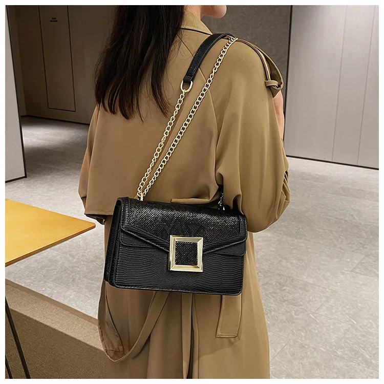 

Vintage Snakeskin Print 2023 New Fashion Chain Crossbody Commuter Shoulder Bag Designer Bags Purses and Handbags Sac Cc Gg