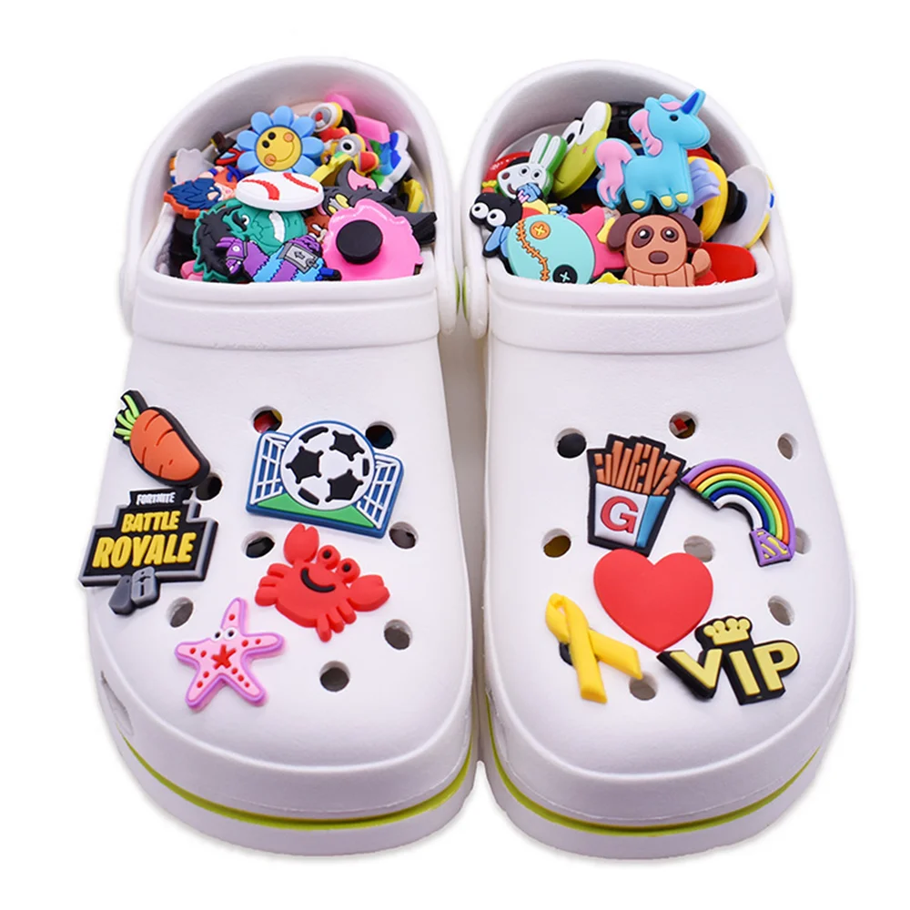 Hot Sell 20-400PCS jibz Wholesale Random Cartoon Shoes Charms Decrations For Croc clogs Buckle Kids X-mas Gifts Shoe Accessories