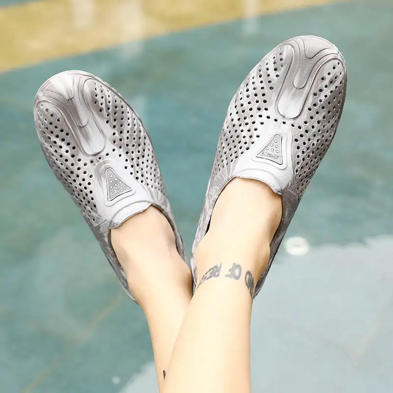 

Men's Sandal Without Heel Man Summer Slippers Sock Trainers Designer Shoes Buty Man Sneakers Thick Sole Tennis Air-Cushion Half