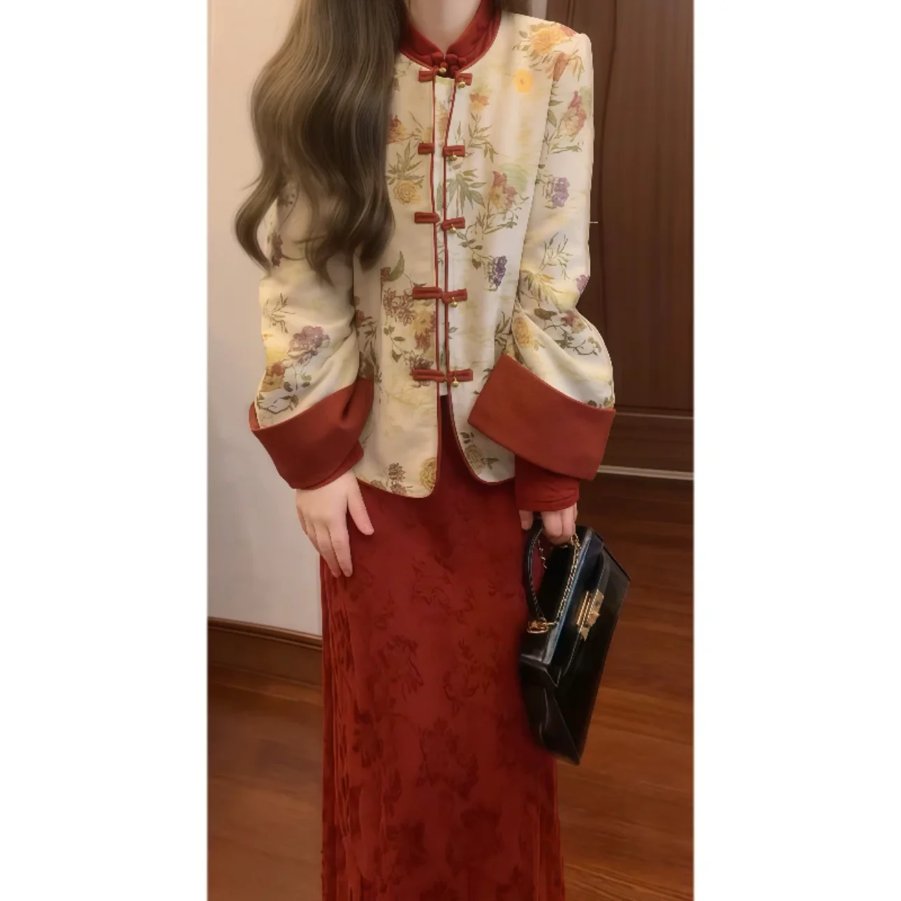 Новые тканые золотые жаккардовые стеганые куртки в китайском стиле с