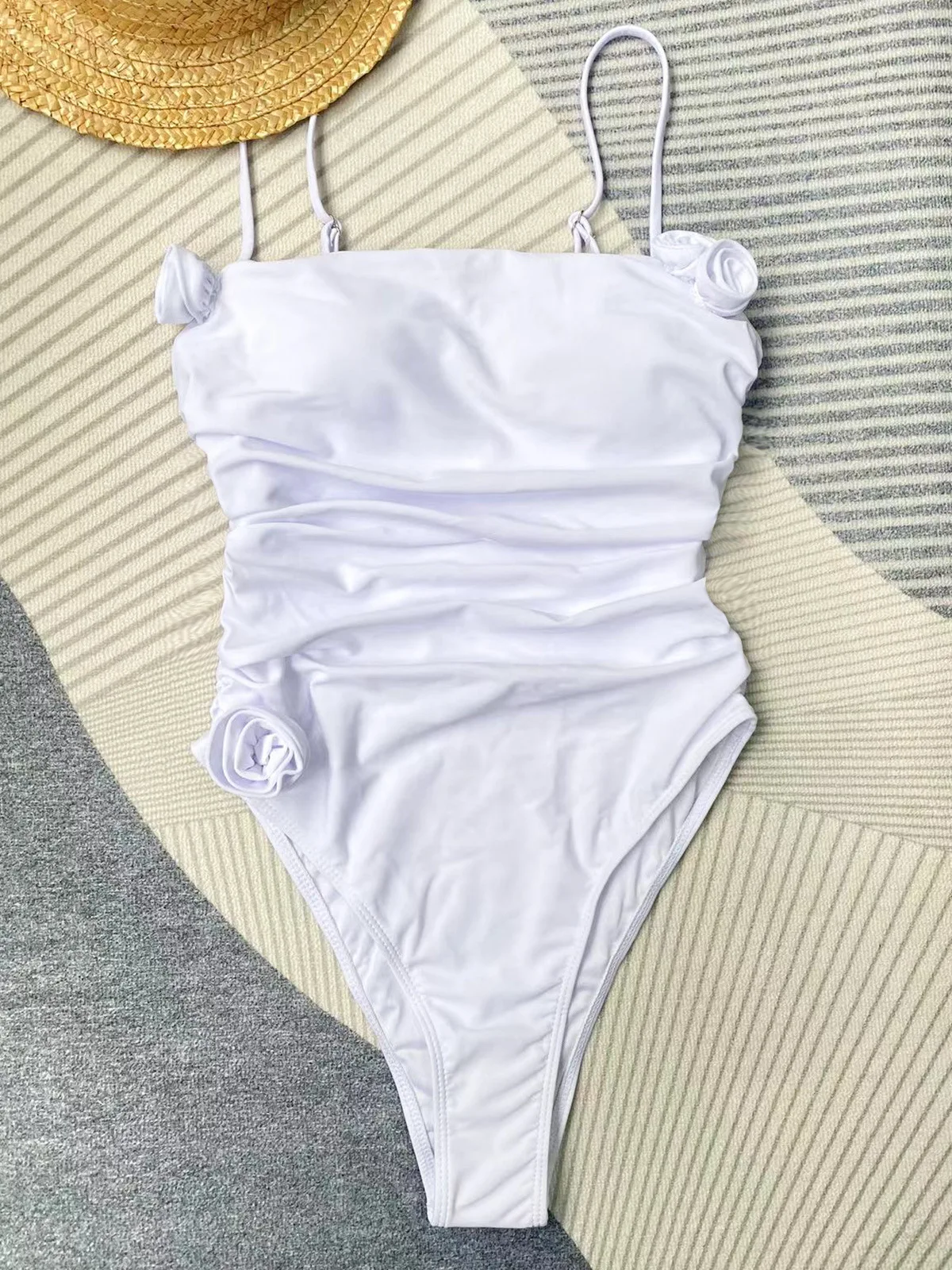 

Сексуальный купальник с белыми цветами, женские цельные купальники, купальный костюм со складками и высокими штанинами, купальники, купальный костюм, пляжная одежда для плавания