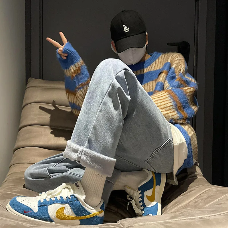 Winter Plush Thick Jeans Men Warm Fashion 4-color Straight Jeans Men Streetwear Korean Loose Thicken Denim Pants Mens Trousers