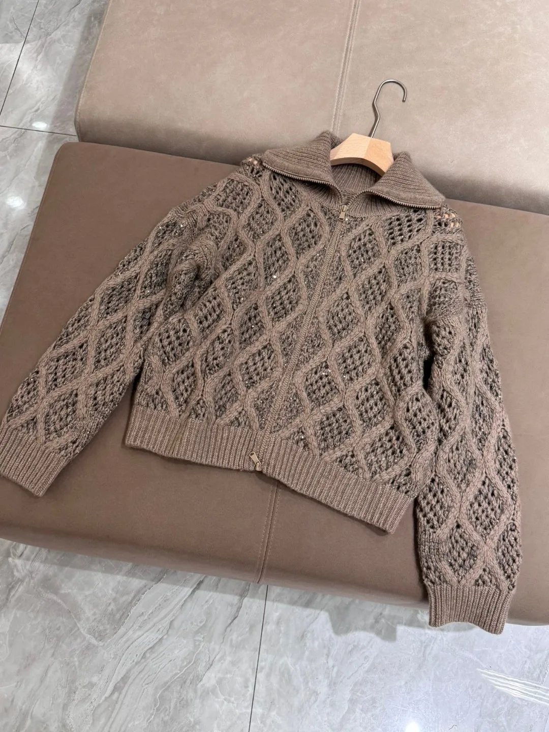 Осенний Женский кашемировый вязаный кардиган с блестками и длинными рукавами