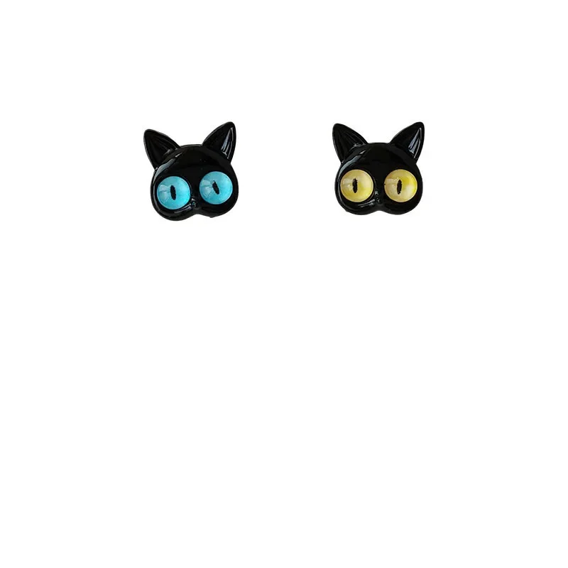 Асимметричный дизайн серьги-гвоздики премиум-класса с голубыми глазами и