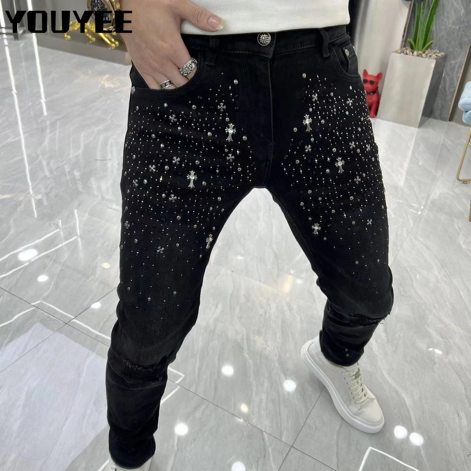 Men Jeans 2022 NEW Black Hot Drill Rhinestones Rivet Destroyed Ripped Skinny Leggings Stretch Denim Streetwear Male Pants