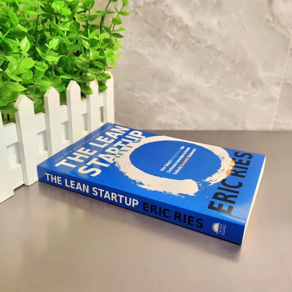 Фото The Lean Startup от Eric Ries Mindset Startups Growth Thinking Books для новых вентиляционных отверстий Бизнес-английский путеводитель №2