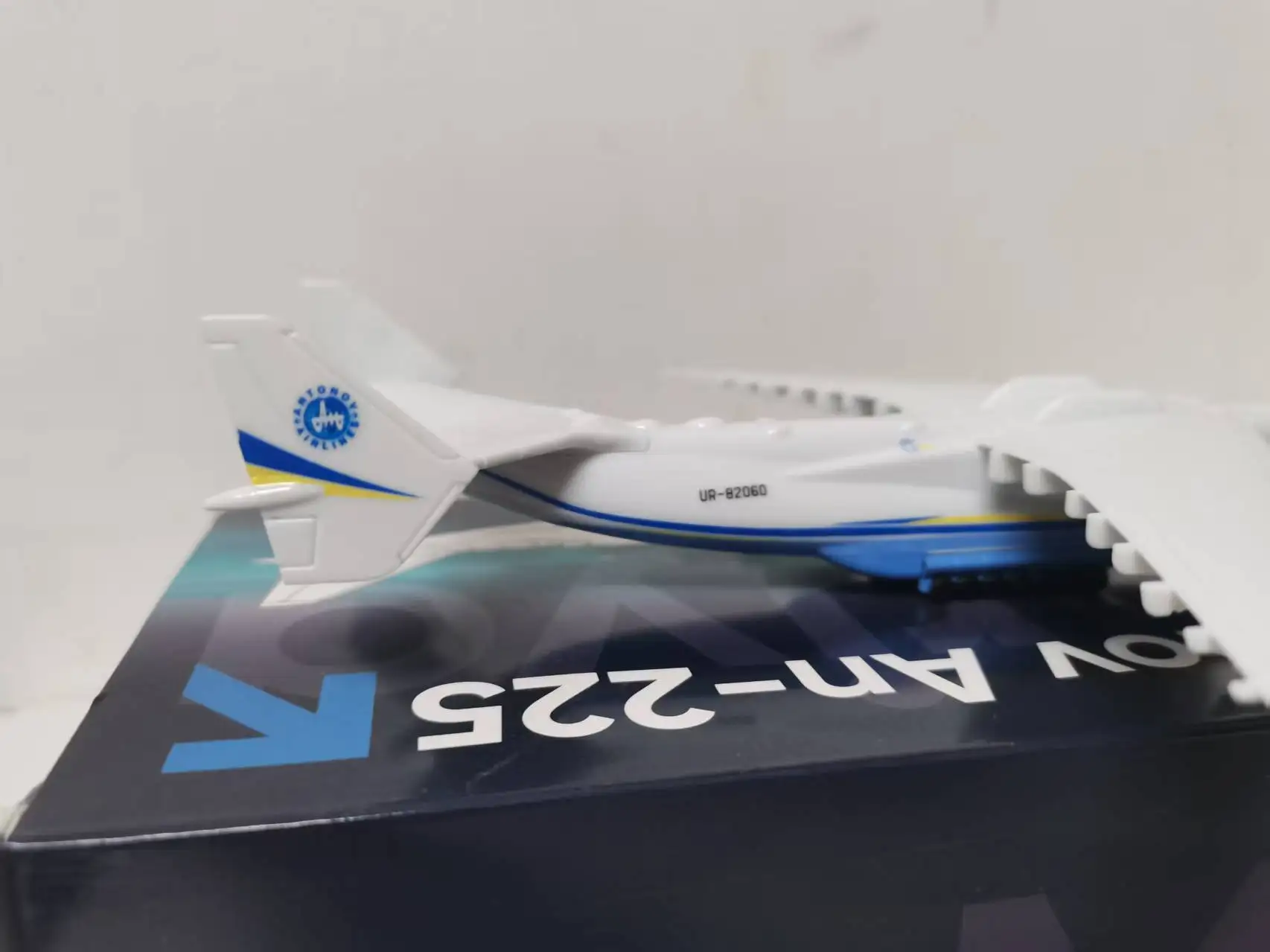 Antonov An225 Transport, 20 см, литая под давлением модель из сплава, масштаб 1:400, реплика самолета, литой под давлением An-225, дисплей самолета W Base, новинка (art.: 3920d35e7ff89) - 3920d35e7ff89