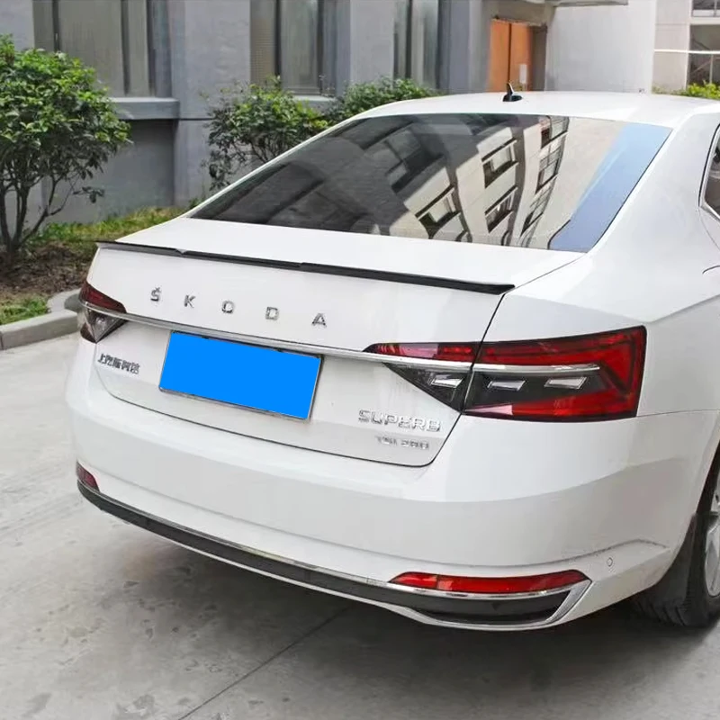 Спойлер V-образного стиля для Skoda Octavia 2020 2021 Стайлинг автомобиля АБС-пластик