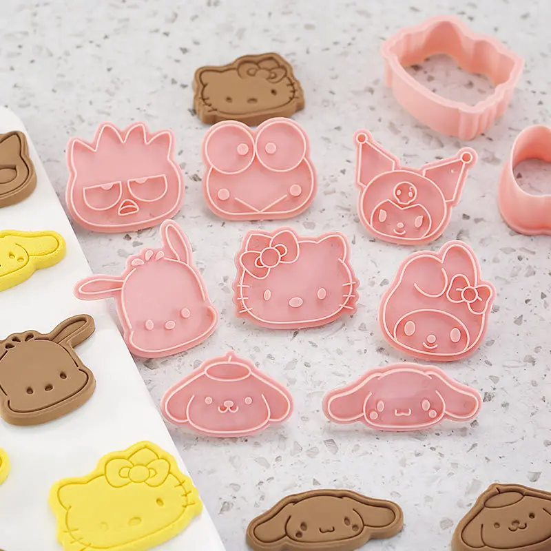 

8pcs/set Sanrio 3D Cartoon Biscuit Cookie Mold Melody Kuromi HelloKitty Anime Figure DIY Baking Accessories Cutter Set Custom