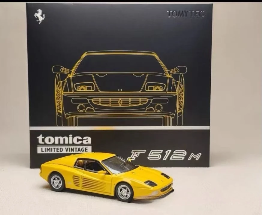 Фото В наличии: Коллекционная модель автомобиля Miura SV 1:64, синяя, из литого сплава, имитация, креативный декоративный предмет, праздничный подарок №5
