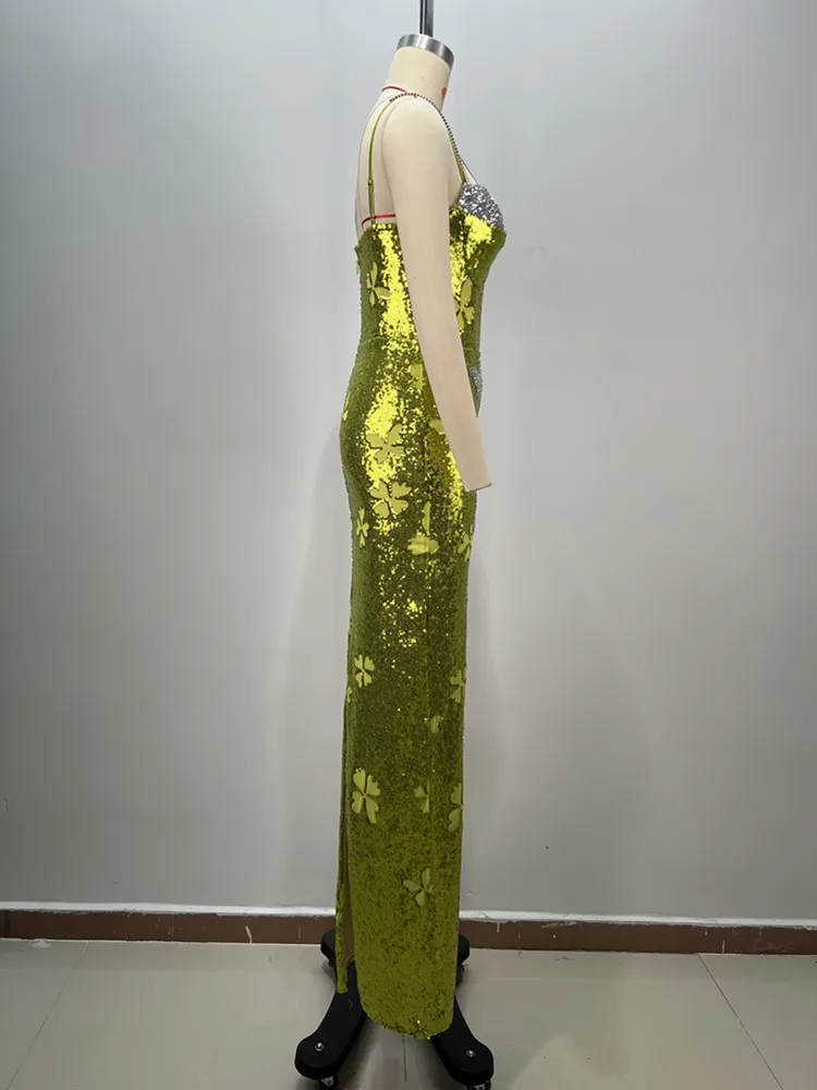 Женское длинное платье без рукавов с пайетками