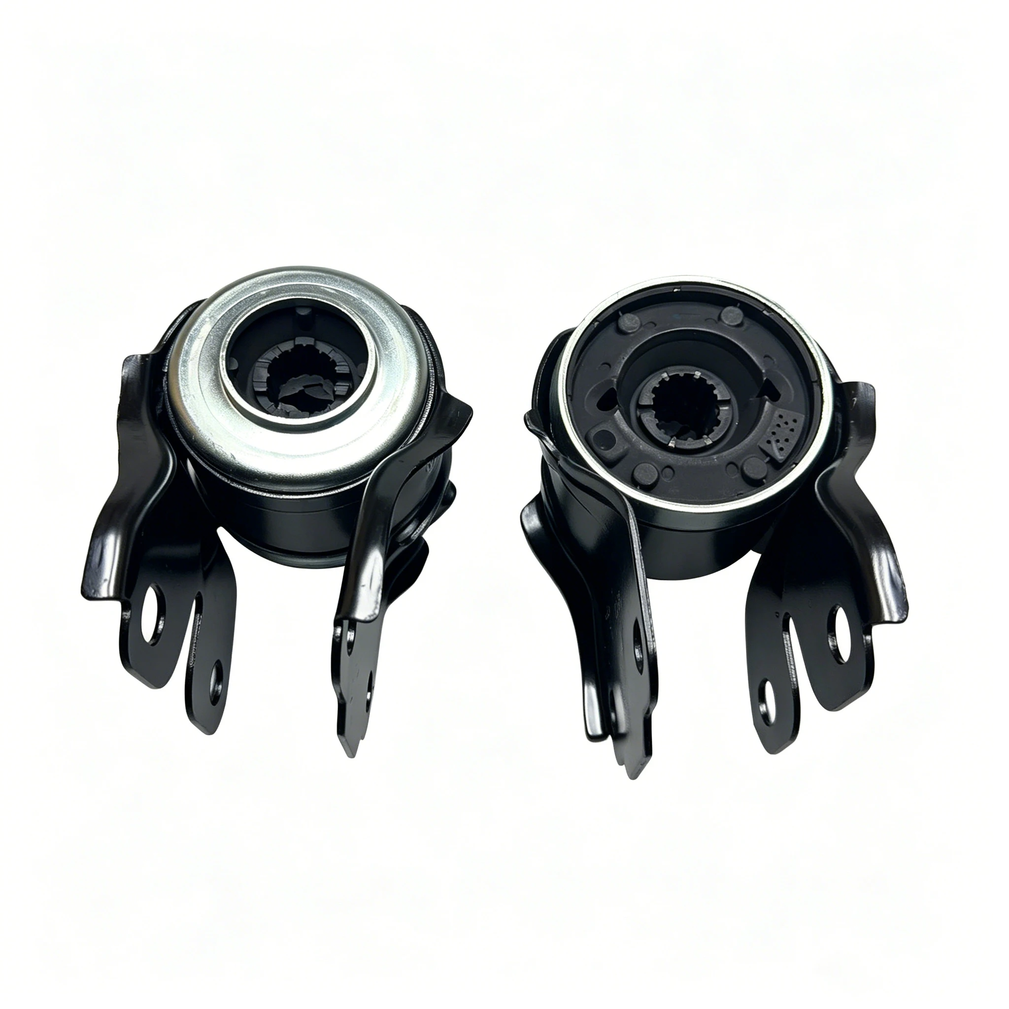 Фото Передняя нижняя втулка рычага подвески BT4K-34-45S для Ford, Volvo, Land Rover Freelander 2, Mazda3 BK №1
