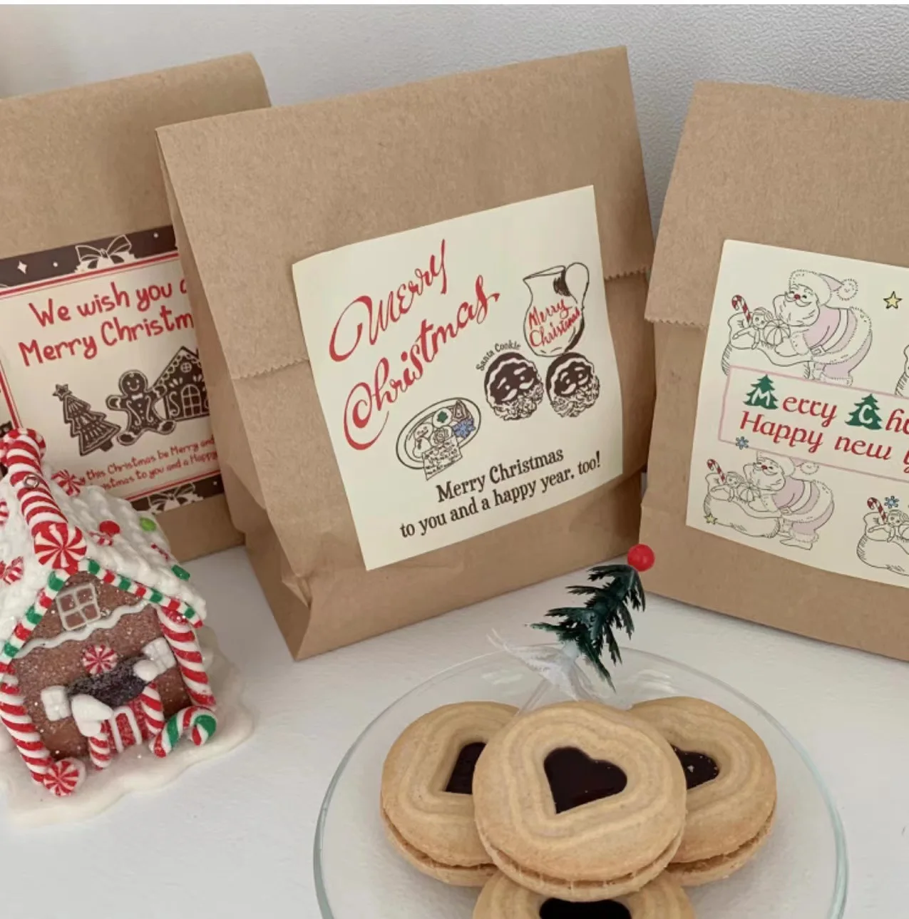 Подарочные этикетки в стиле ретро с Санта Клаусом 3 дюйма