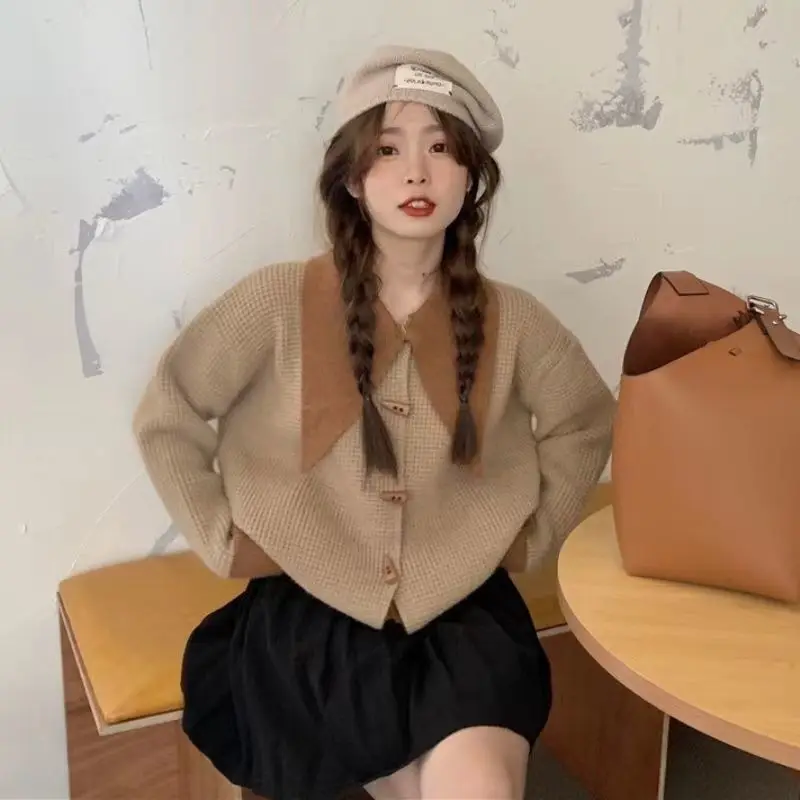 

Autumn and Winter New Fashion Casual All-match Long-sleeved Loose Hong Kong Style Plus Velvet Thick Thick Sweater Coat