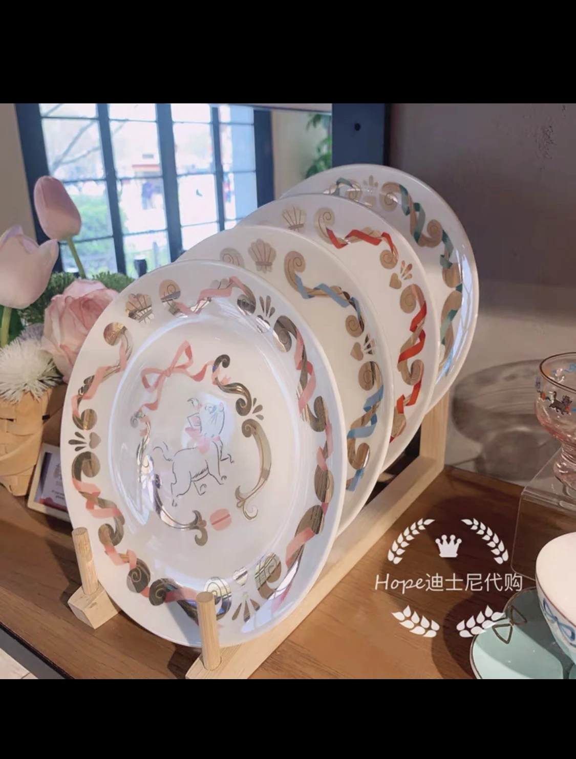 Рисунок 2 - Керамические чашки с милыми мультяшными героями Диснея