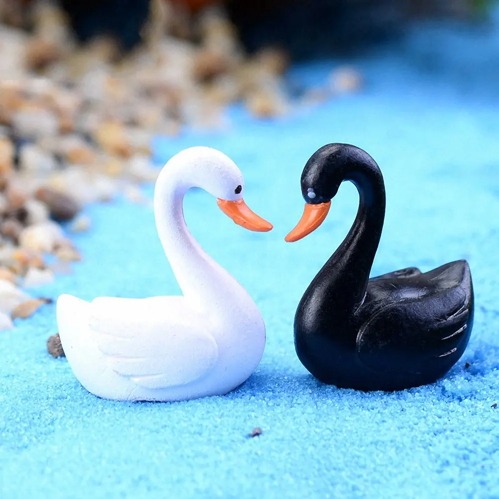 

Love Mini Lovely White Black Swan Figurines Small Miniatures Cute Animal DIY Crafts Fairy Garden Landscape Ornament Home Decor