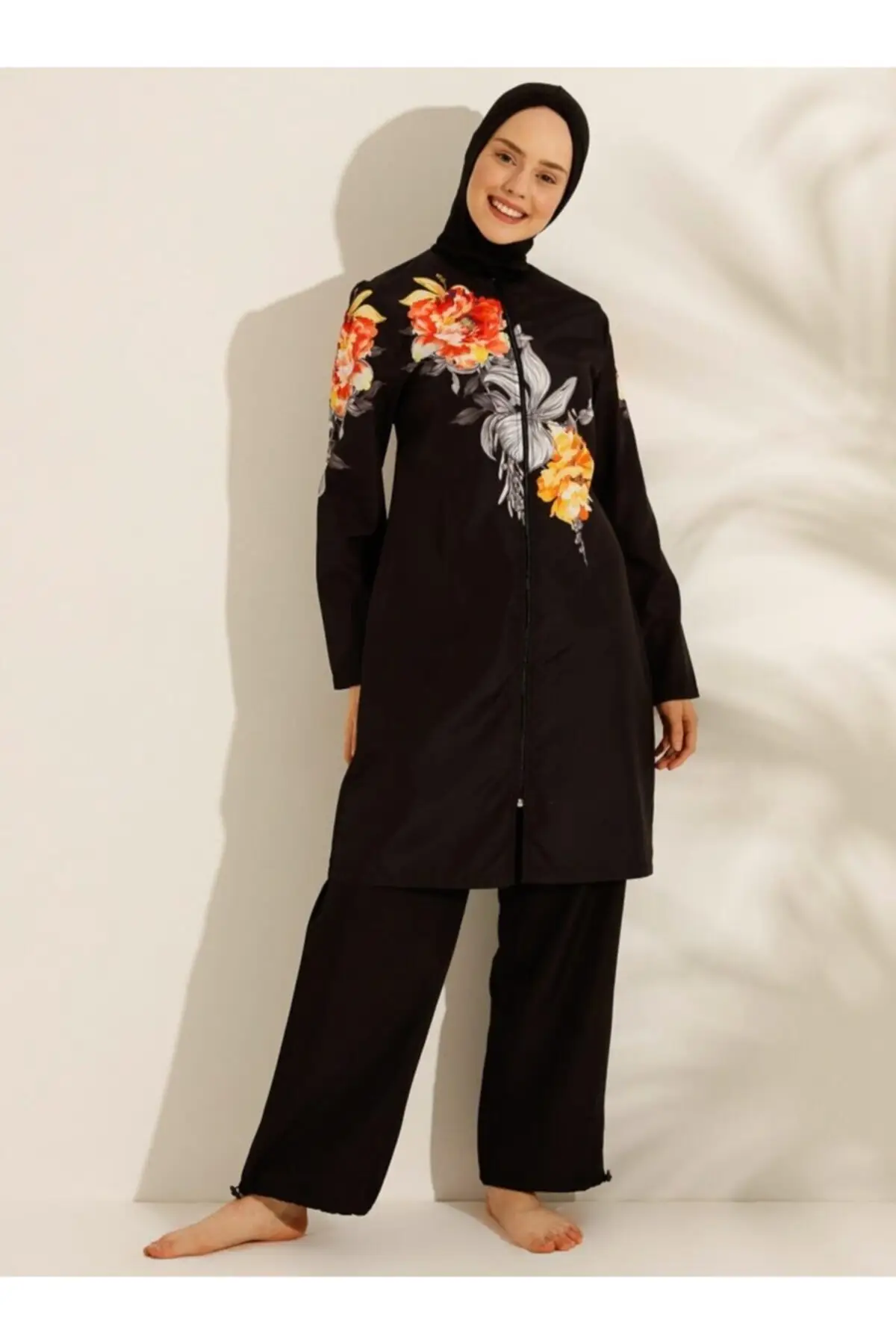 

Women Black Floral Full Indoor Swimsuit Hijab Beach Clothing