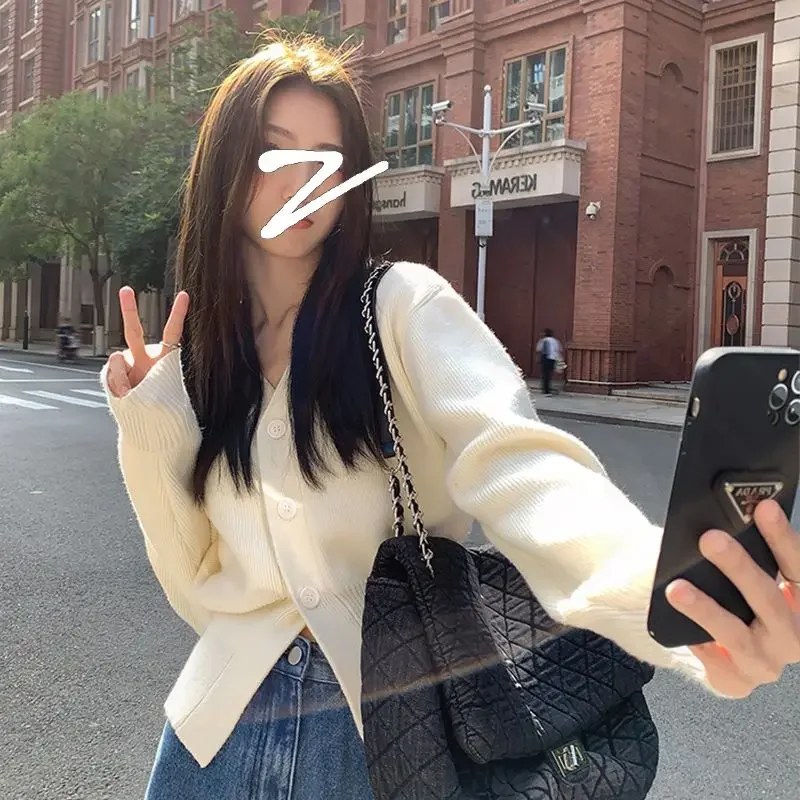 Женские кардиганы на пуговицах весенние вязаные топы с v-образным вырезом