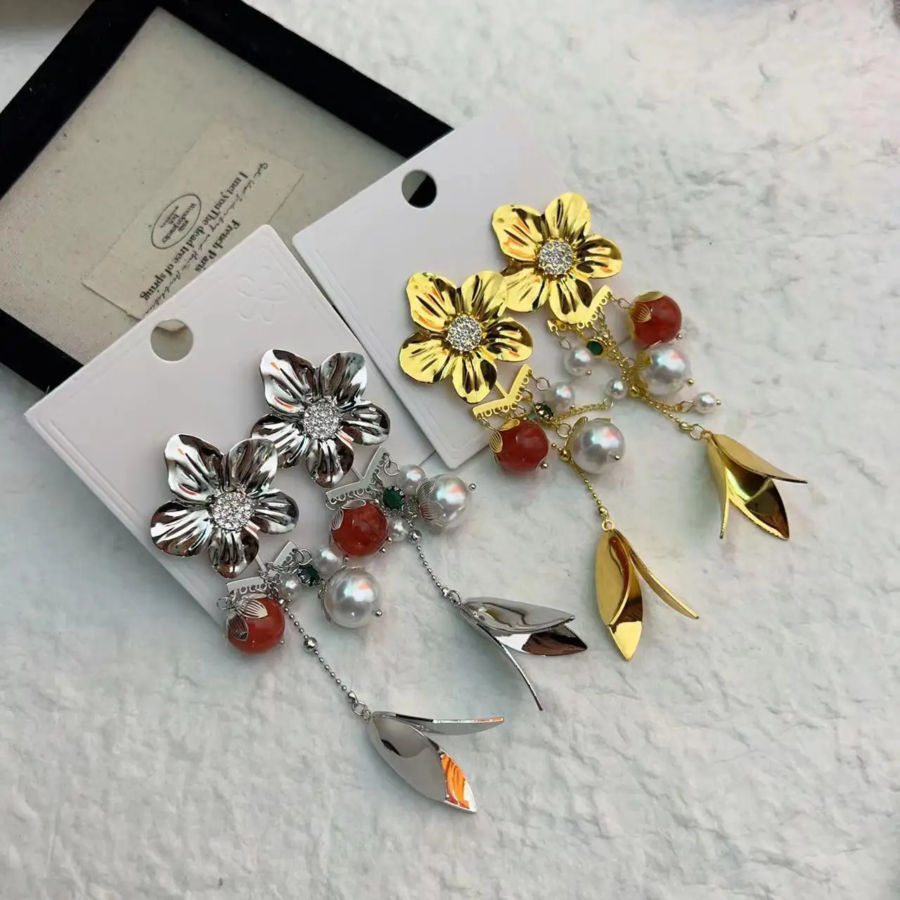 Новые золотые и серебряные серьги с кисточками жемчугом