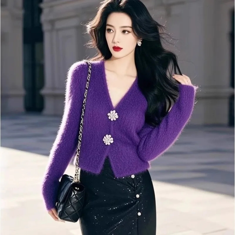 Женский осенне-зимний вязаный кардиган на пуговицах с v-образным вырезом и