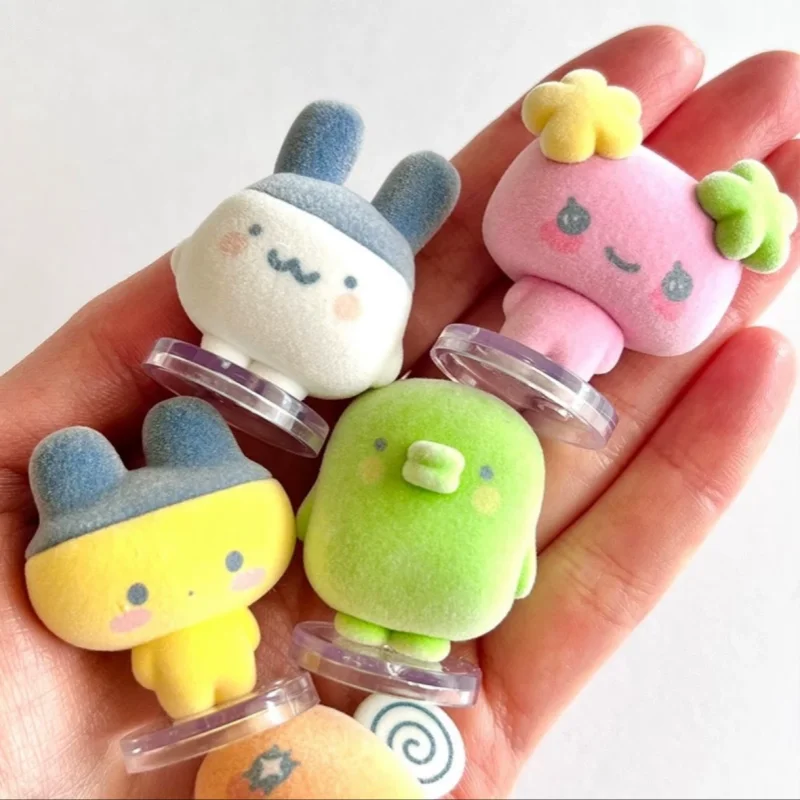 Фото Капсульные фигурки Bandai Tamagotchi Gashapon: флокированные мини-фигурки Mimitchi, Mametchi, Memetchi, Kuchipatchi, Flowertchi для декора рабочего стола №3