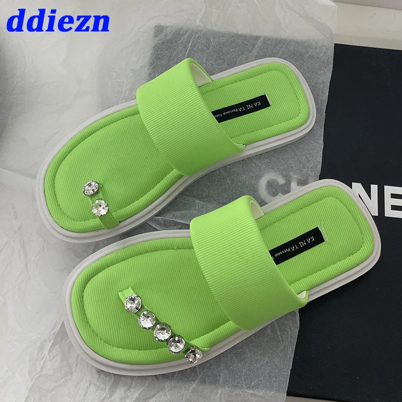 

2023 роскошные женские сандалии, Тапочки, новая летняя модная женская обувь для улицы, плоская подошва, сланцы, женские Тапочки