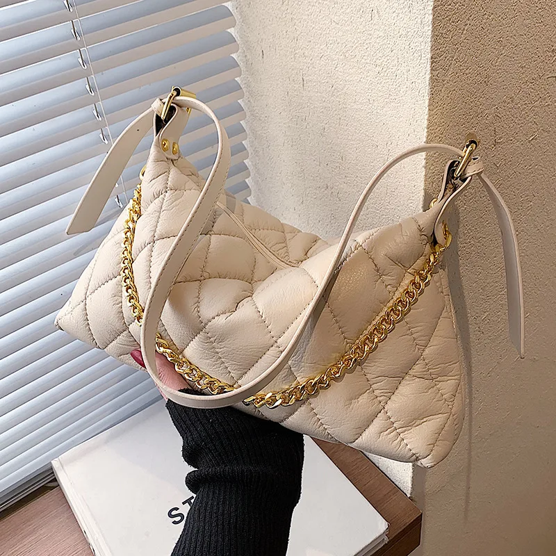 

Textured Large-capacity Women's Bag 2021 High-quality Winter New Fashion Rhombic Shoulder Messenger Bag Small Square Bag