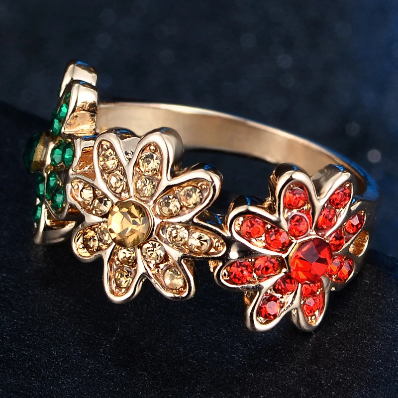 

Colorful Crystal Flowers Women's Ring Trendy Gold Color Ring Jewelry 2020 Jewelry for Wedding Accessories Whole Sale