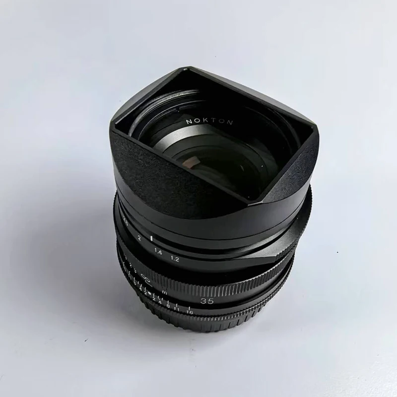 Фото Металлическая квадратная байонетная бленда, совместимая с VOIGTLANDER NOKTON 35 мм F1.5 23 мм F1.2 В комплект входит крышка №3