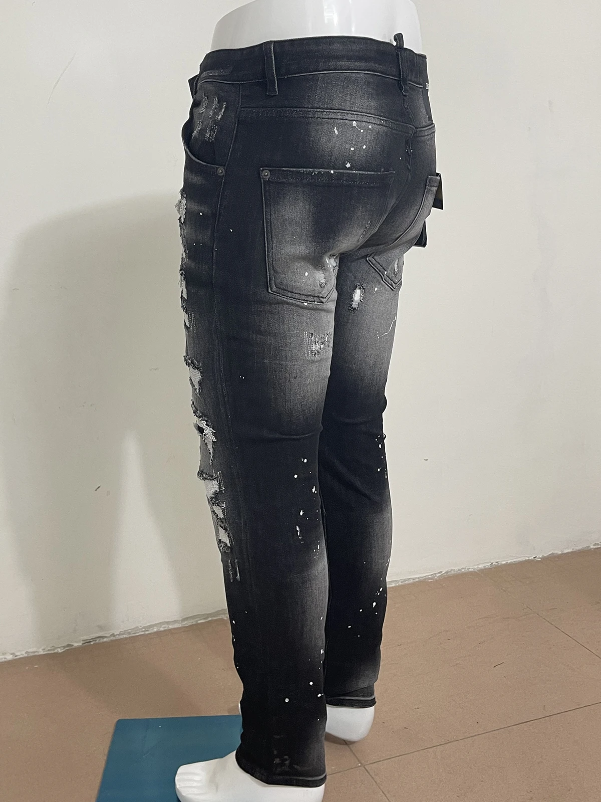 2023 Autumn Grey Jeans Men's D-d2 jeans Washed Slim Slim Elastic Full Stripe White Dot Offset Printed Letter Worn Hole