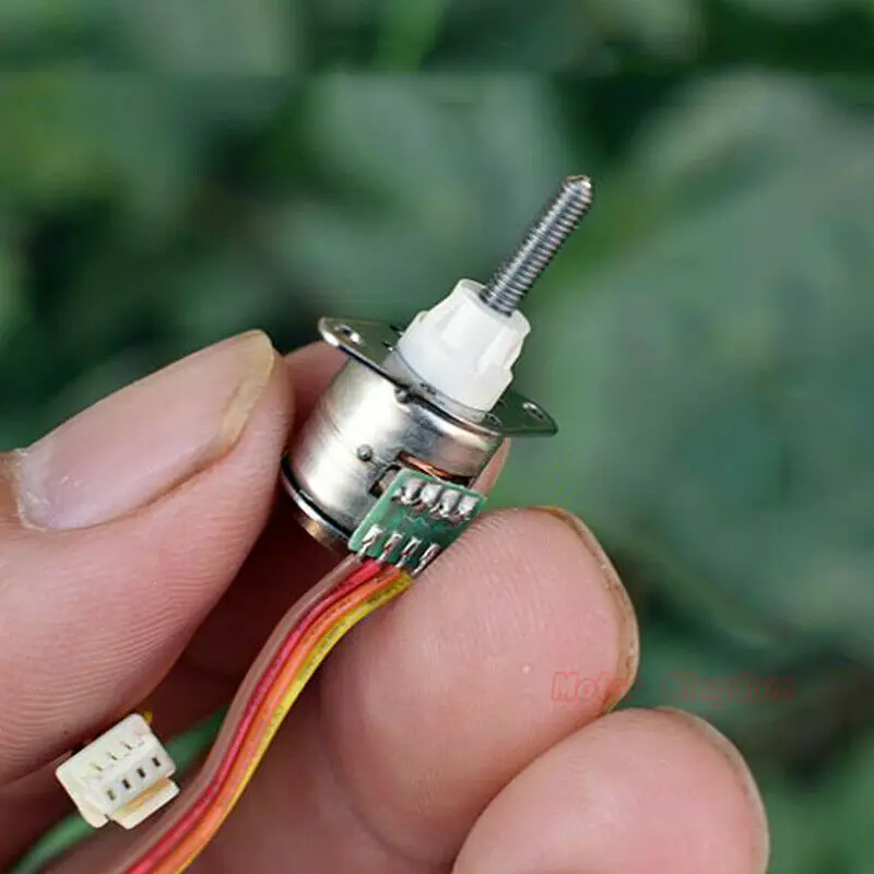 

Stroke 6mm Tiny Linear actuator, DC 5V 2-Phase 4-Wire 10mm Nidec Precision Stepper Motor Telescopic Linear Screw Shaft