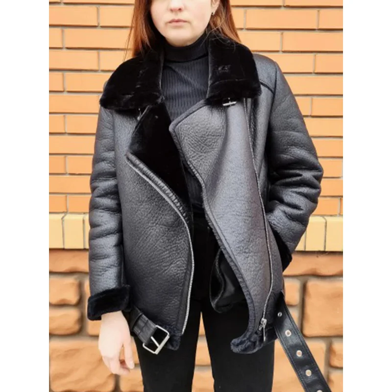Рисунок 3 - Женская зимняя куртка из искусственной кожи