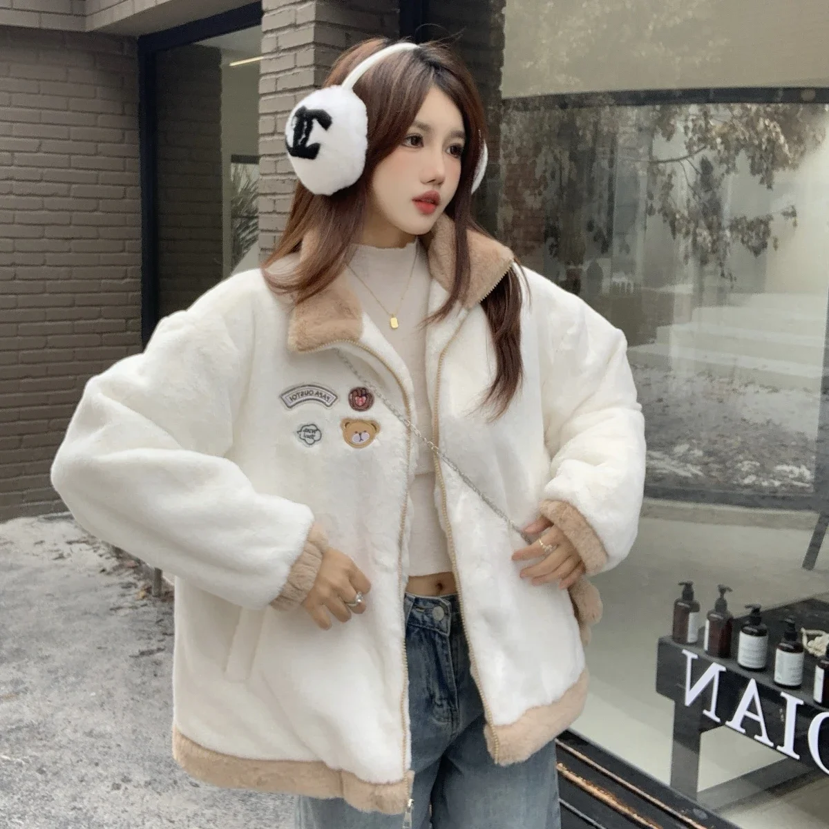 Женские плюшевые толстые теплые куртки с длинными рукавами и вышивкой осенние