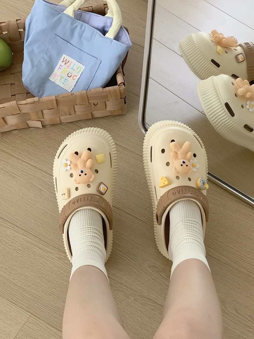 Cute Bear DIY Hole Garden Shoes Female Slippers 2023 Summer Soft Thick Sole EVA Wearing Cute Beach Sandals