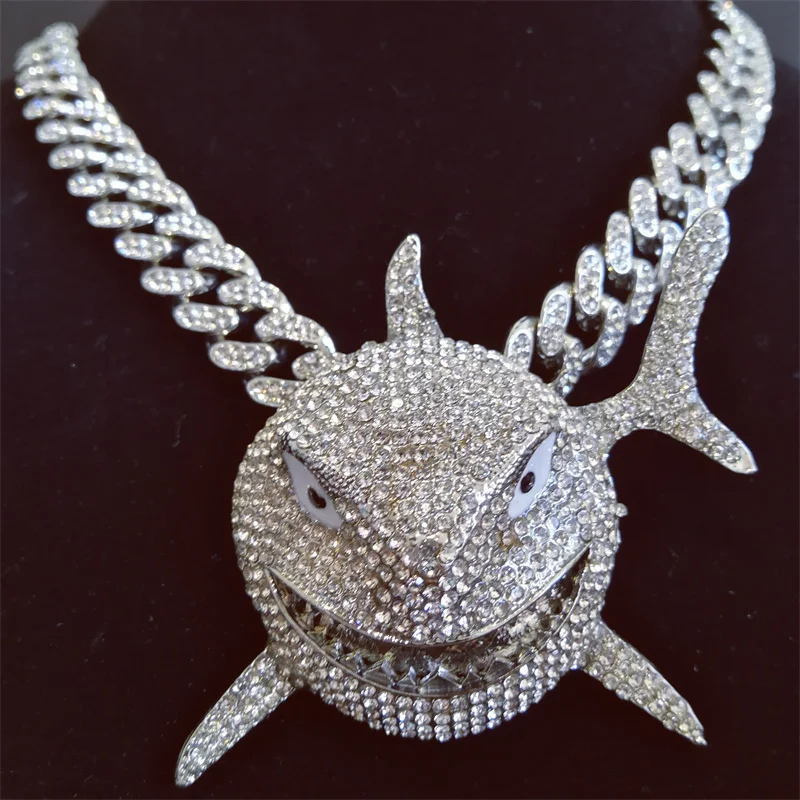 Hip Hop 6IX9INE Shark Pendant Necklace For Men Women Icy Jewelry With Iced Out Crystal Miami Cuban Chain Choker Fashion Jewelry