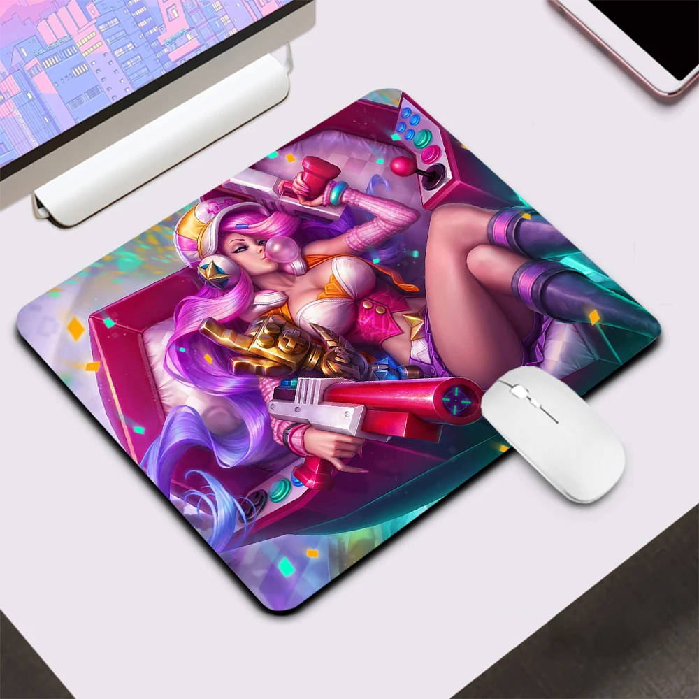 Небольшой Игровой Коврик для мыши League of Legend Miss Fortune компьютерный коврик