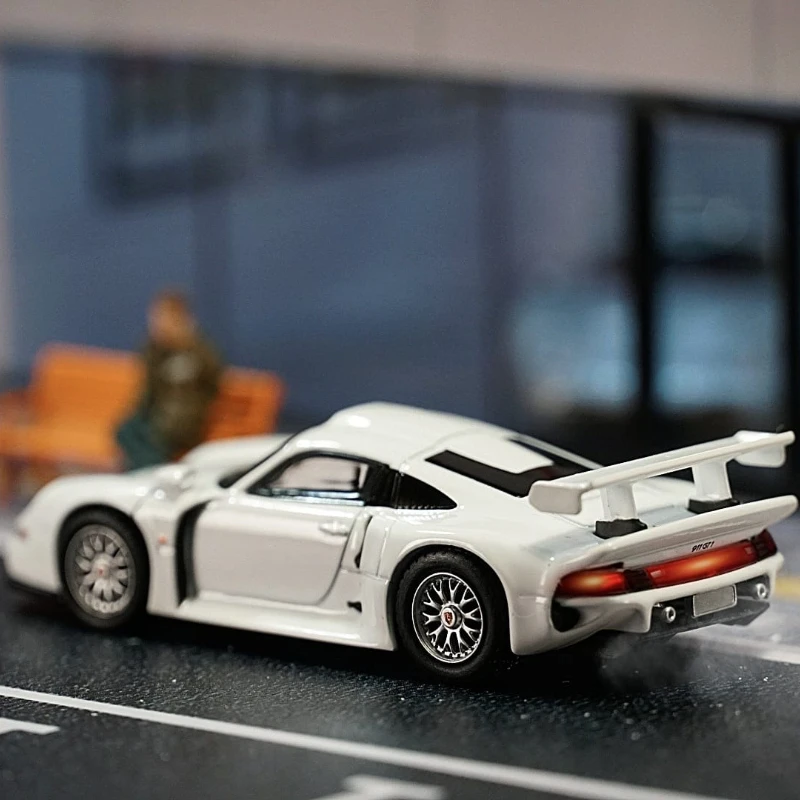 Sparky 1/64 Porsche 911 GT1 Игрушечный автомобиль из белого сплава литая под давлением