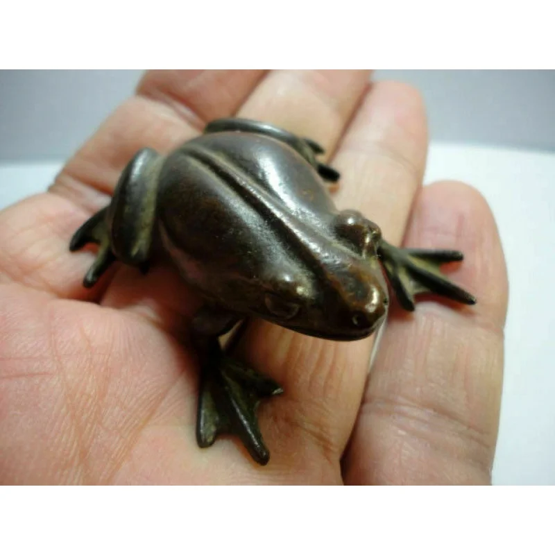 

Old China Collection Vintage Bronze Fortune Frog Paper Weight Statue Art Statue