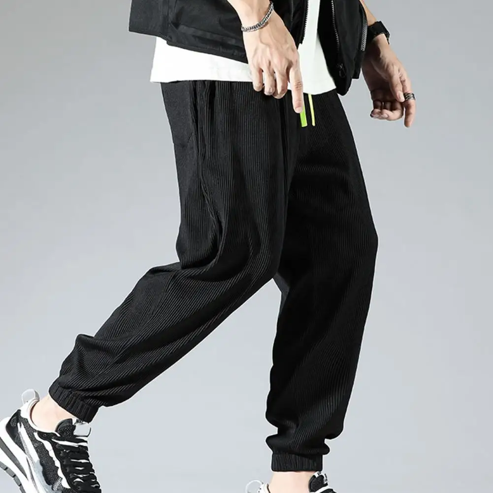 

Ankle Length Great Ankle-banded No Constraint Jogger Pants Patch Pockets Men Sweatpants Thin Daily Clothes