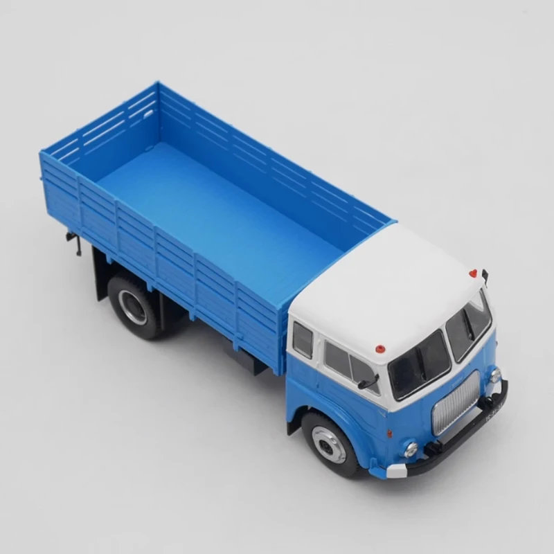 Литой под давлением масштаб 1:43 Зубр A80 грузовик модель автомобиля из сплава