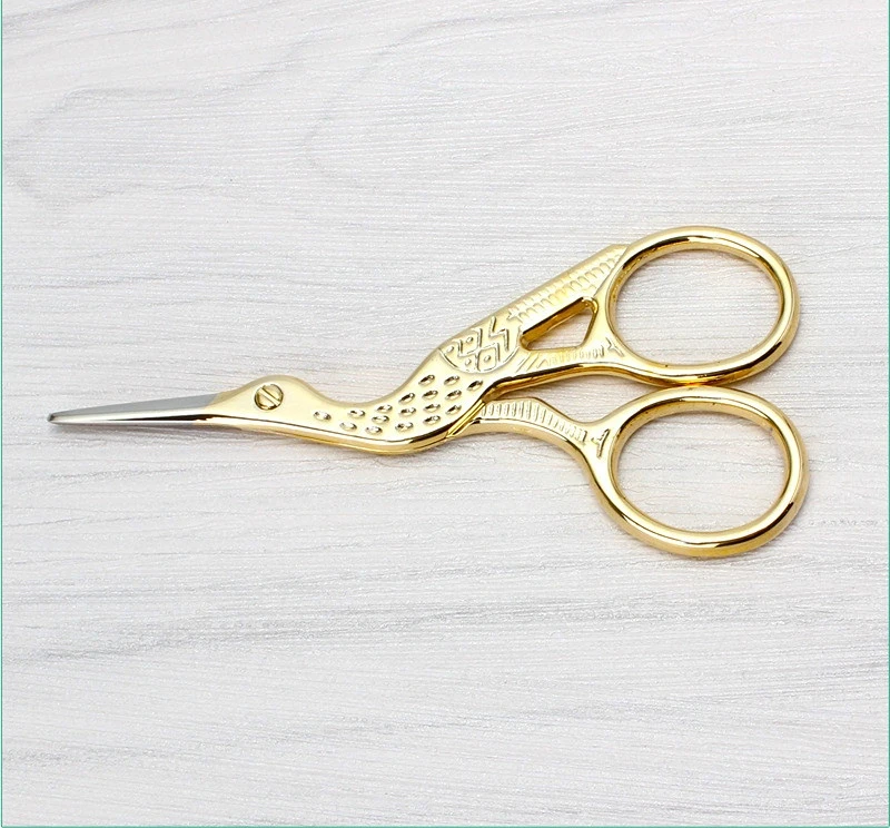 

9.3CM Vintage Antique Zakka Cross Stitch Steel Craft Gold Sewing Scissors Handicraft DIY Retro Home Tool Crane Tailor Scissor C
