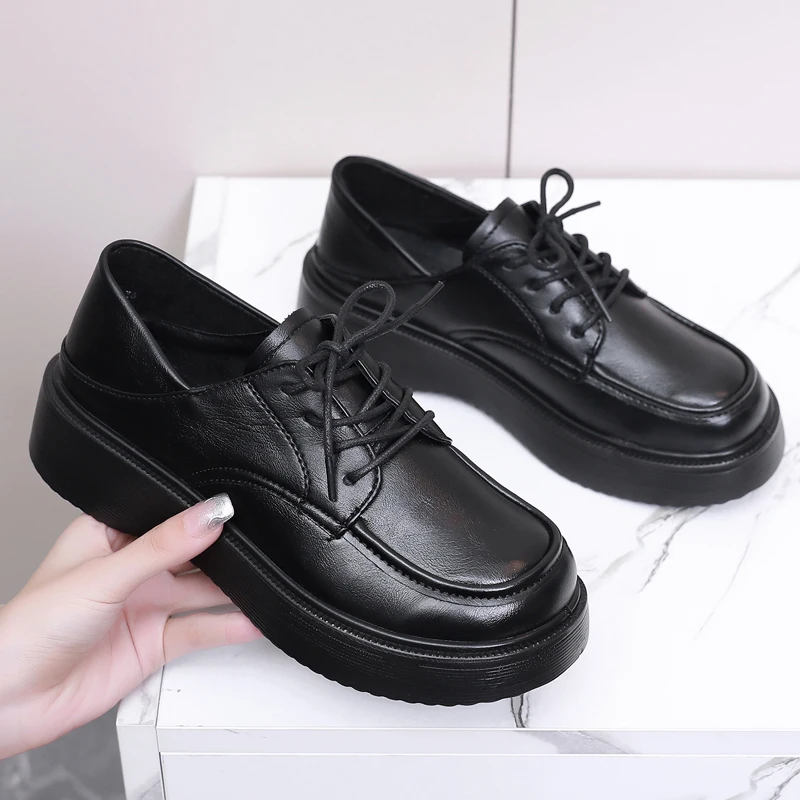 

Женская обувь на платформе, женские туфли-оксфорды в британском стиле, осенняя Универсальная мягкая кожаная обувь на плоской подошве с круглым носком