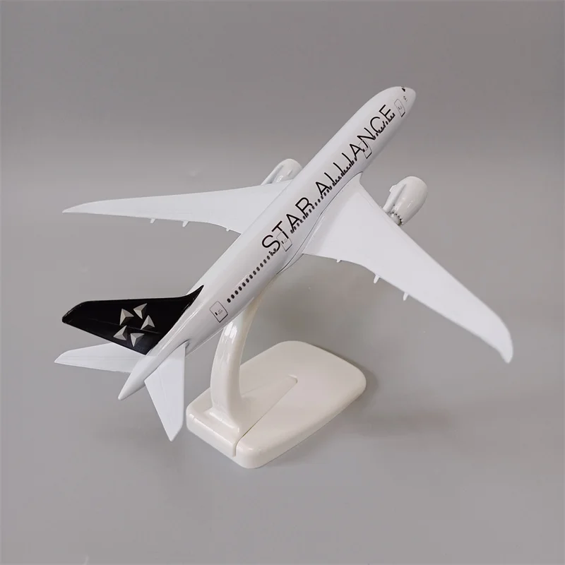 

20cm Alloy Metal Air Star Alliance Airlines B787 Airplane Model Boeing 787 B787 Airways Diecast Air Plane Model w Stand Aircraft