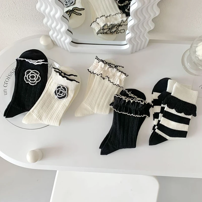 5 Pair /Lot Comfortable Luxury Women Accessories Lace Socks Kawaii Girl Socks  Students Beautifu Street Style Cute Fashion New