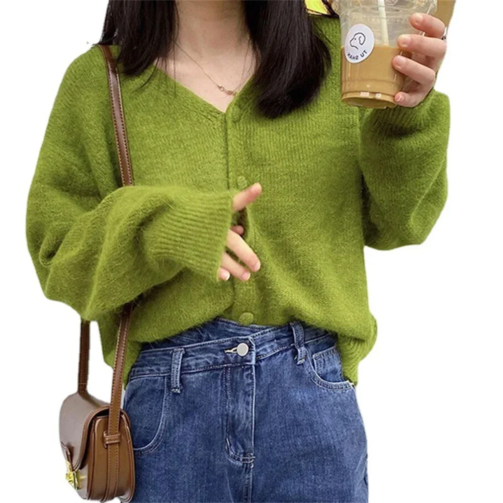 Женский трикотажный кардиган с V-образным вырезом и длинным рукавом