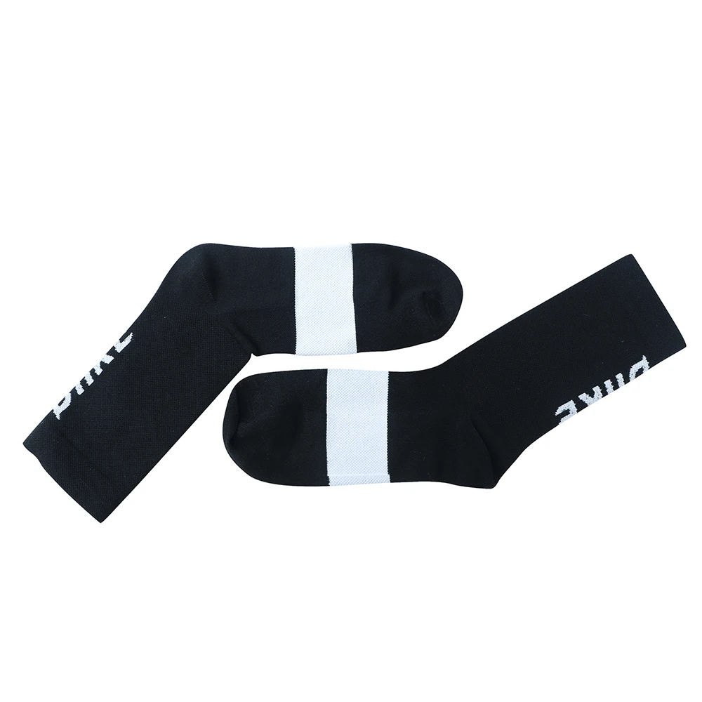 Men Cycling Socks Men's Sports Socks 4 Pairs Track Running Hiking Climbing Bicycle Socks Knee High Moisture Absorption Socks