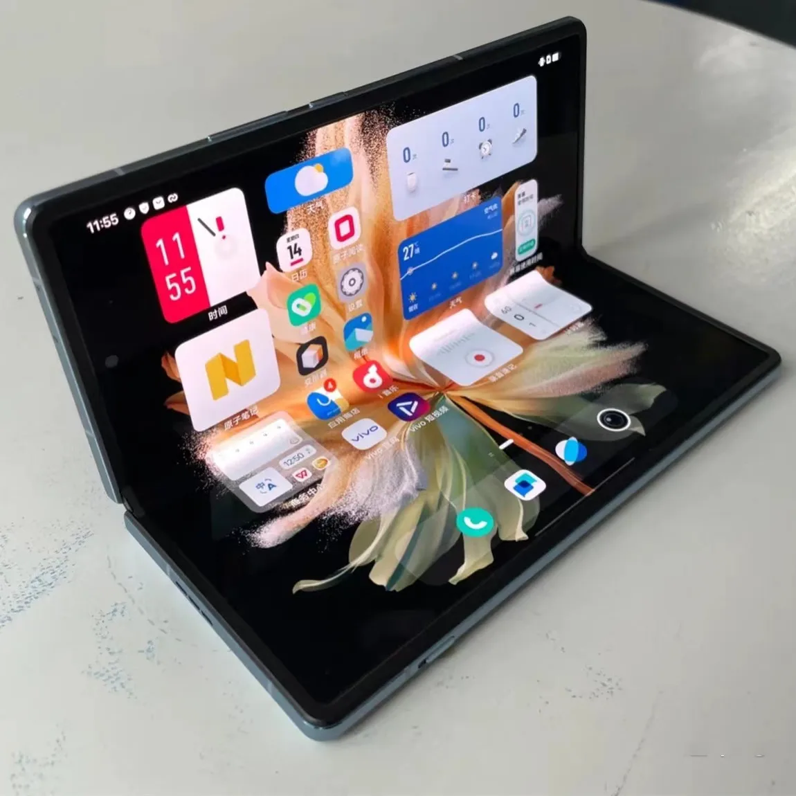 Рисунок 2 - Смартфон Vivo X Fold